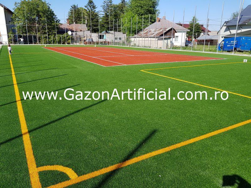 terenuri de sport cu gazon artificial iarba verde sintetica