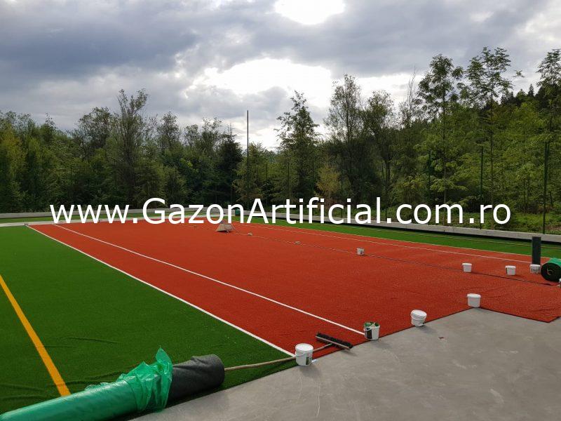 terenuri de sport cu gazon artificial iarba verde sintetica