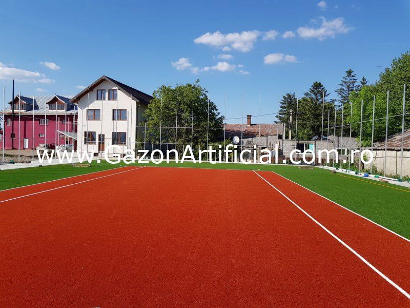 terenuri de sport cu gazon artificial iarba verde sintetica