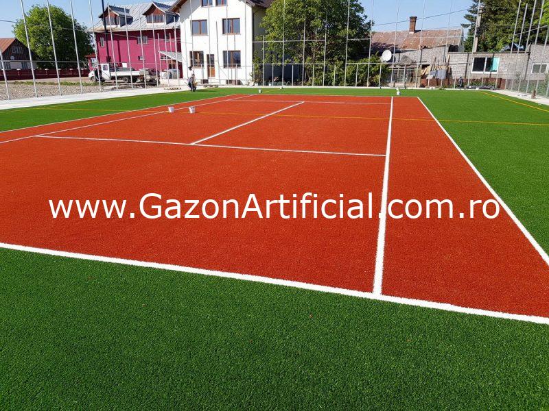 terenuri de sport cu gazon artificial iarba verde sintetica